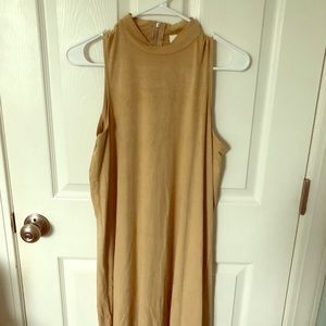 Sleeveless Suede dress